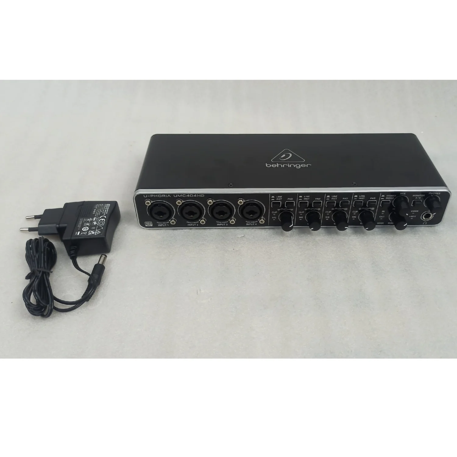 Behringer U-PHORIA UMC 404HD 24-Bit USB Audio Midi Interface - Open Box