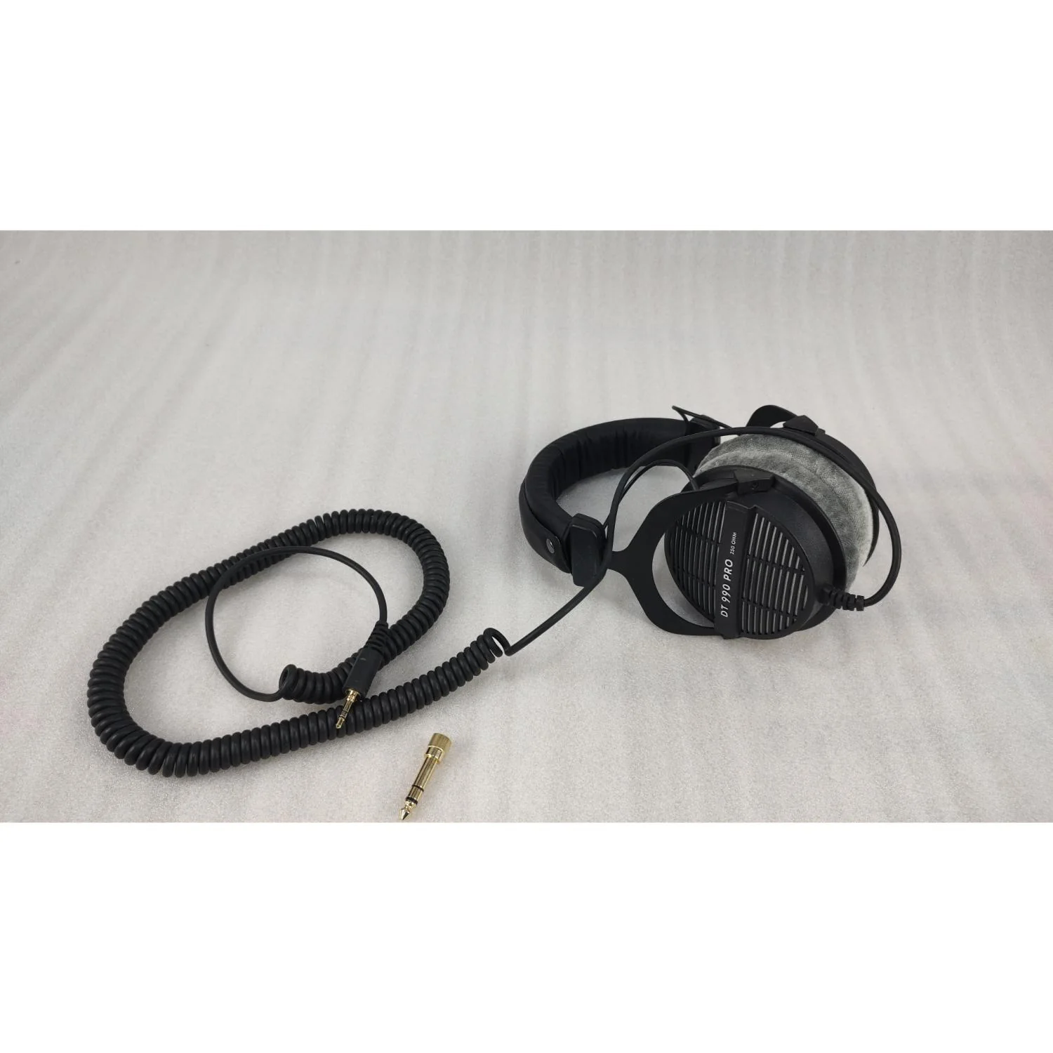 Beyerdynamic DT 990 Pro 250 ohms Over Ear Wired Headphone - Black - Open Box
