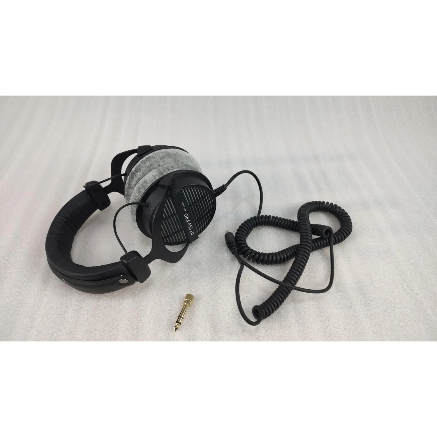 Beyerdynamic DT 990 Pro 250 ohms Over Ear Wired Headphone - Black - Open Box - Image 8