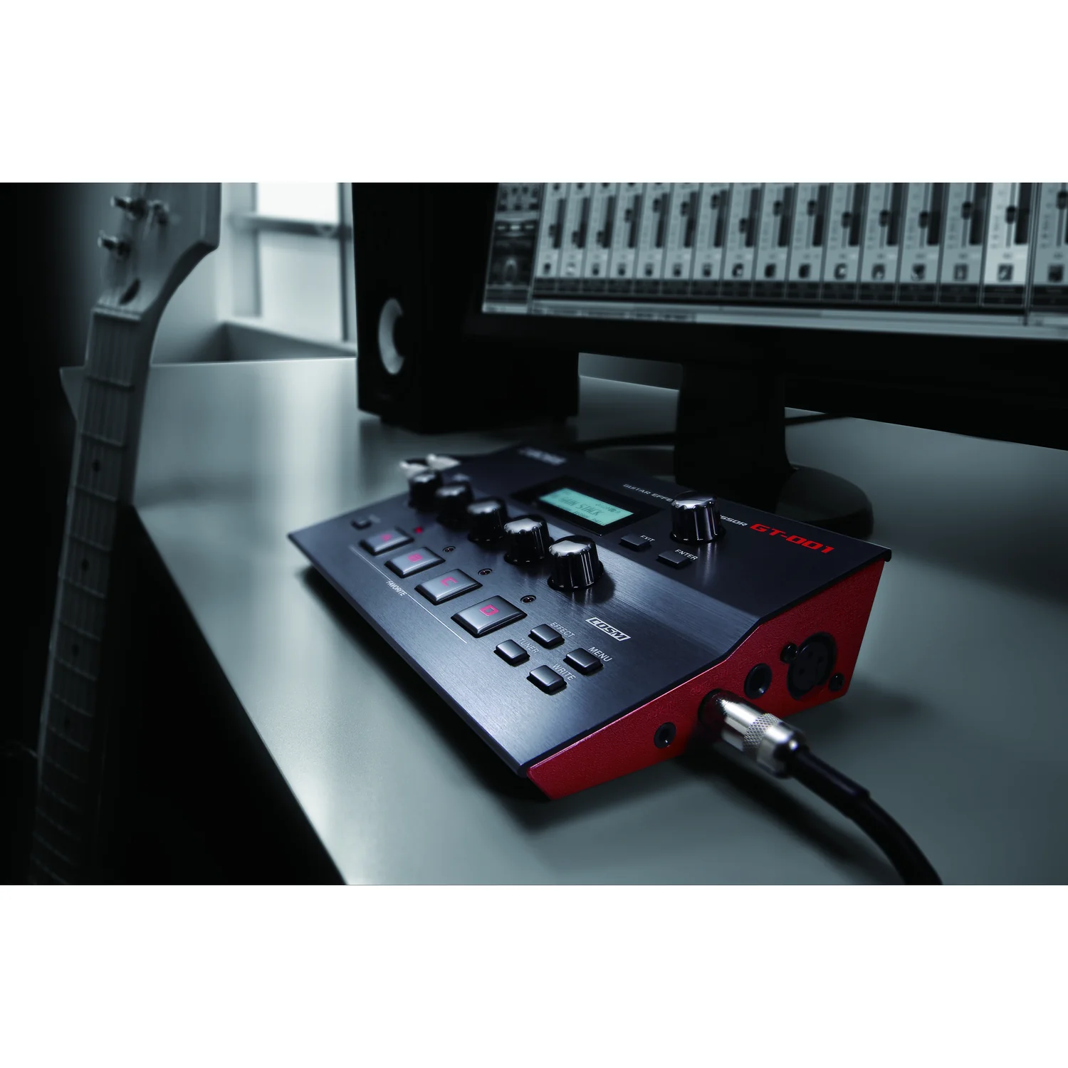 Boss GT-001 Guitar Effects Processor - Image 8