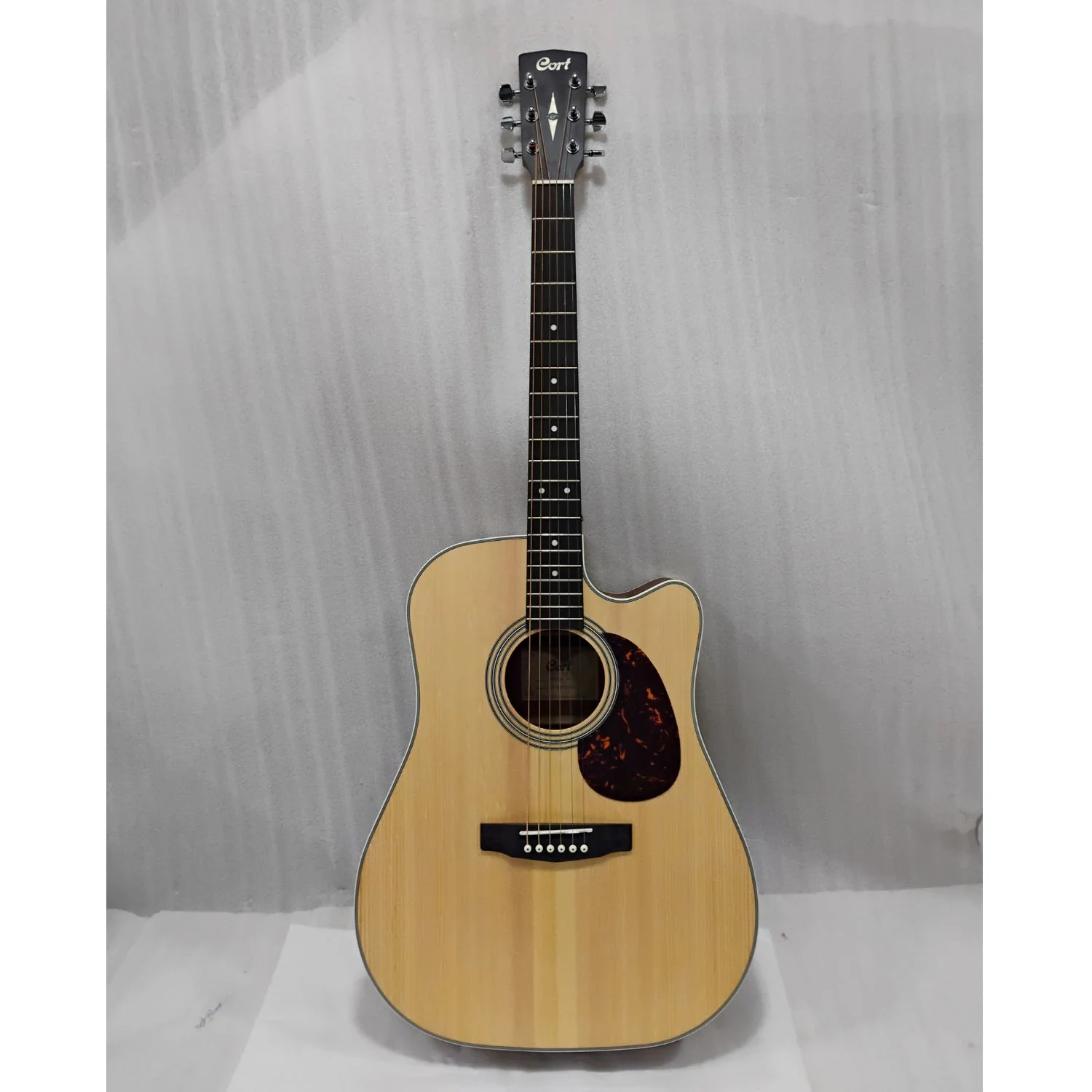 Cort MR500E Dreadnought Cutaway Electro Acoustic Guitar - Open Box