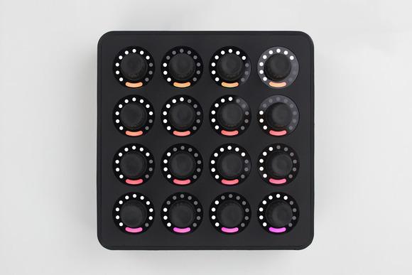 DJ Techtools Midi Fighter Twister black