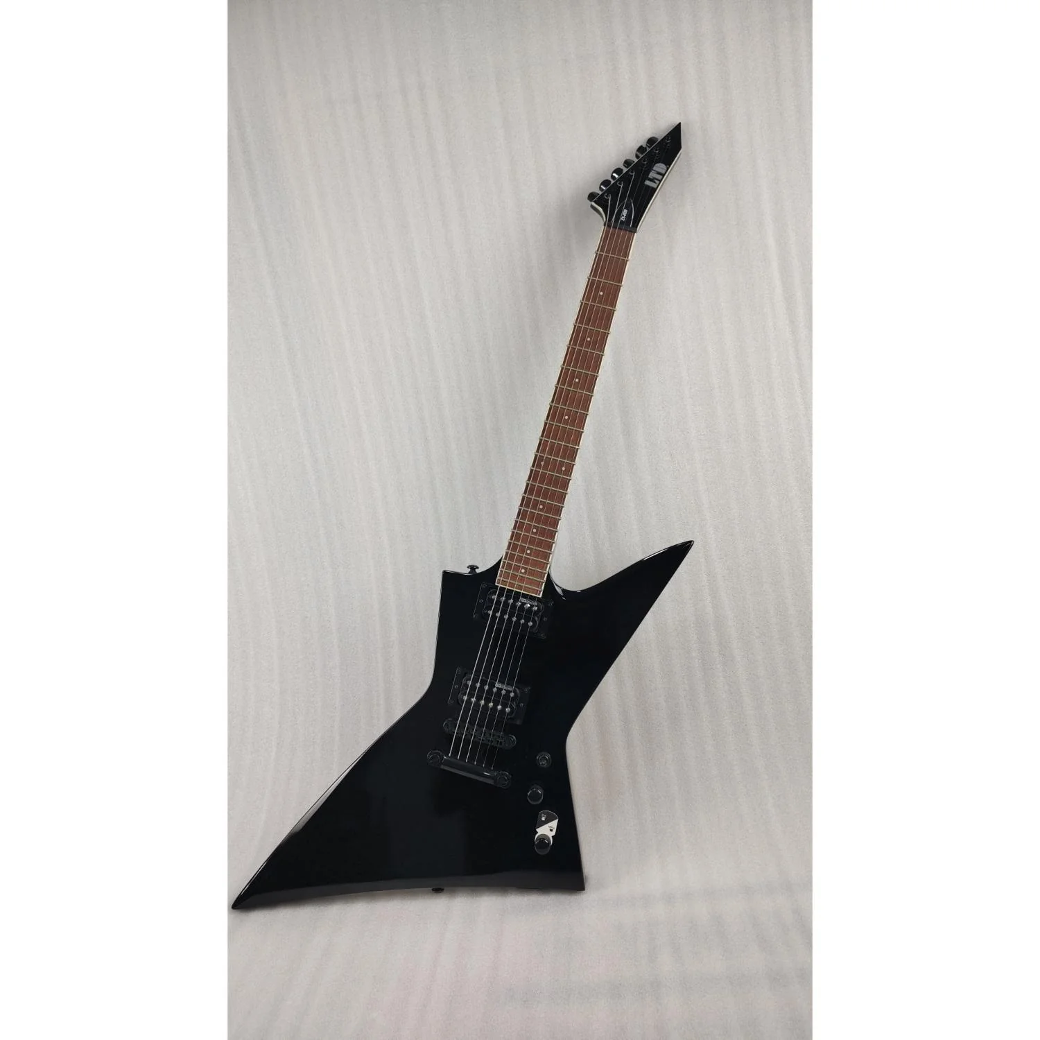 ESP LTD EX-200 6-String Electric Guitar - Jatoba Fretboard - Black - Open Box