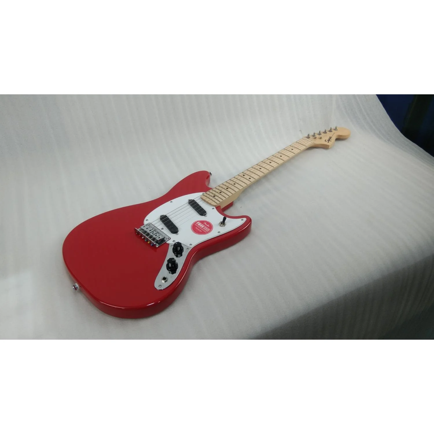 Fender Squier Sonic Mustang 6 String Electric Guitar - Open Box - Image 3