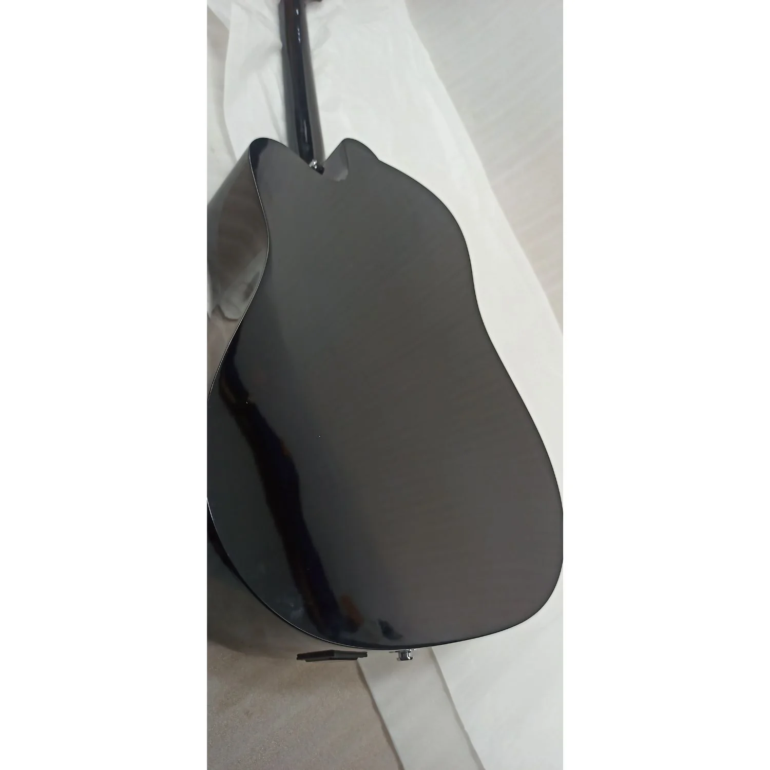 Havana H- 1 Cutaway Electro-Acoustic Guitar - Black - Open Box B Stock - Image 4