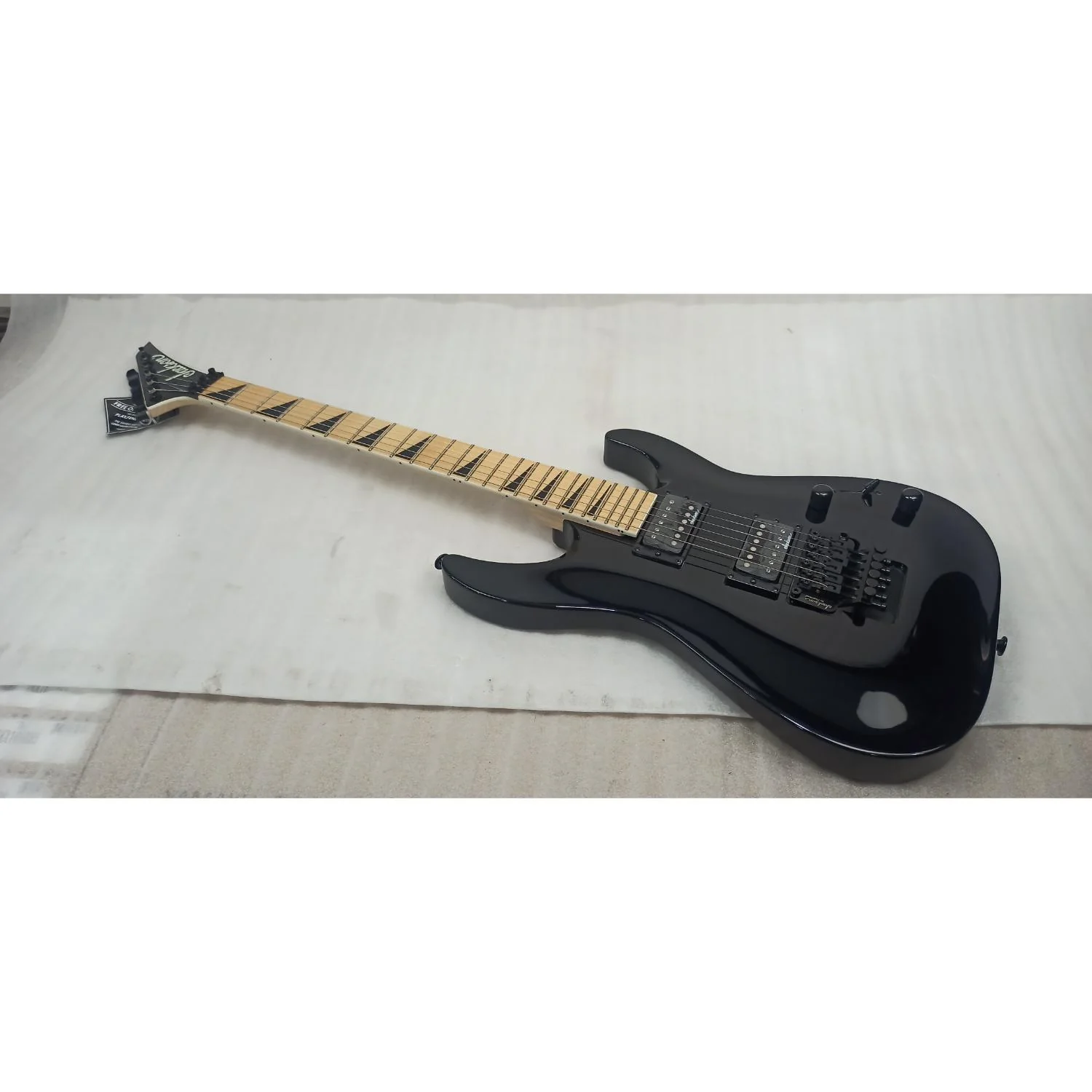 Jackson JS32 DKAM  Dinky Arch Top Electric Guitar - Gloss Black - Open Box - Image 4