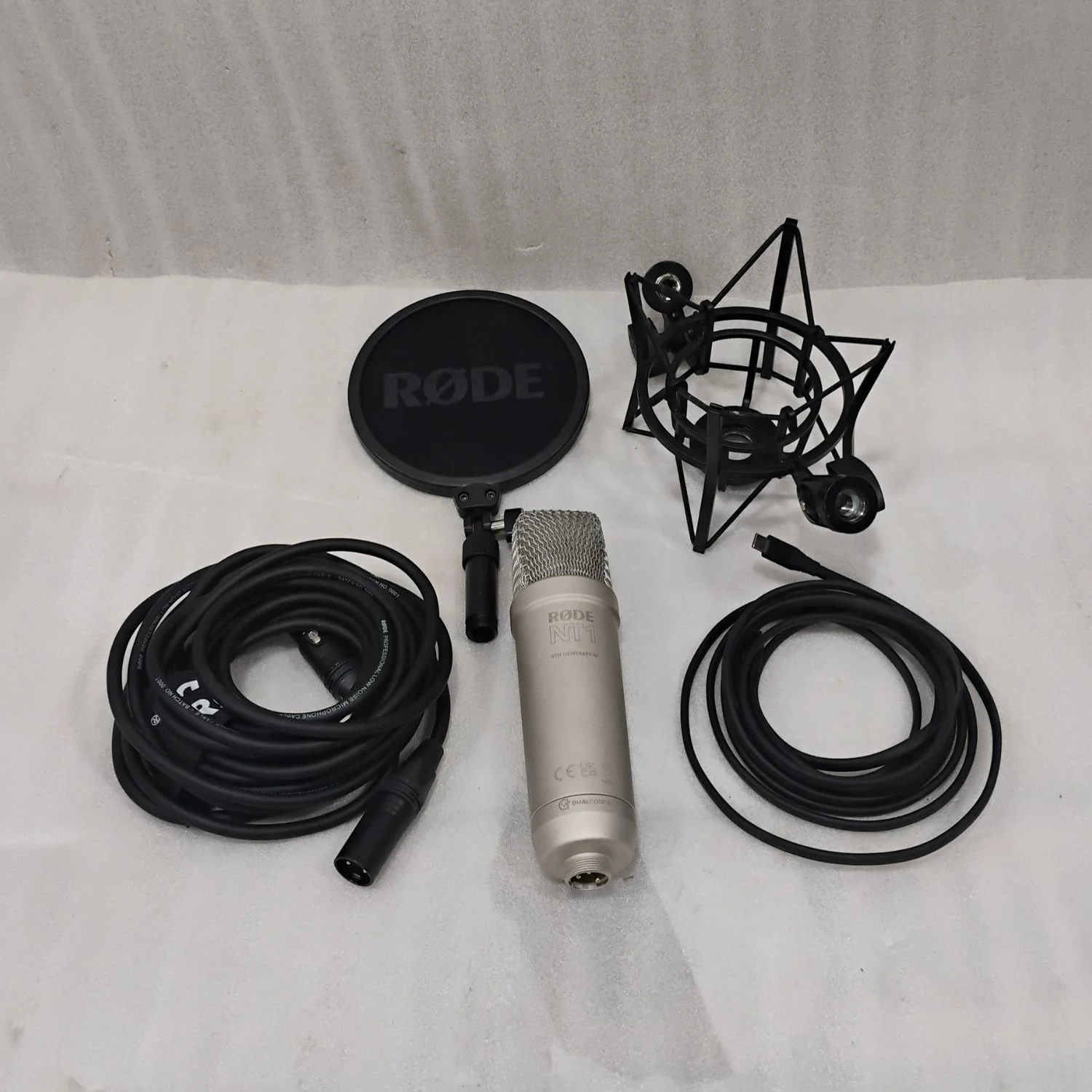 Rode NT1 5th Generation Large-Diaphragm Cardioid Studio Condenser Microphone Kit - Open Box