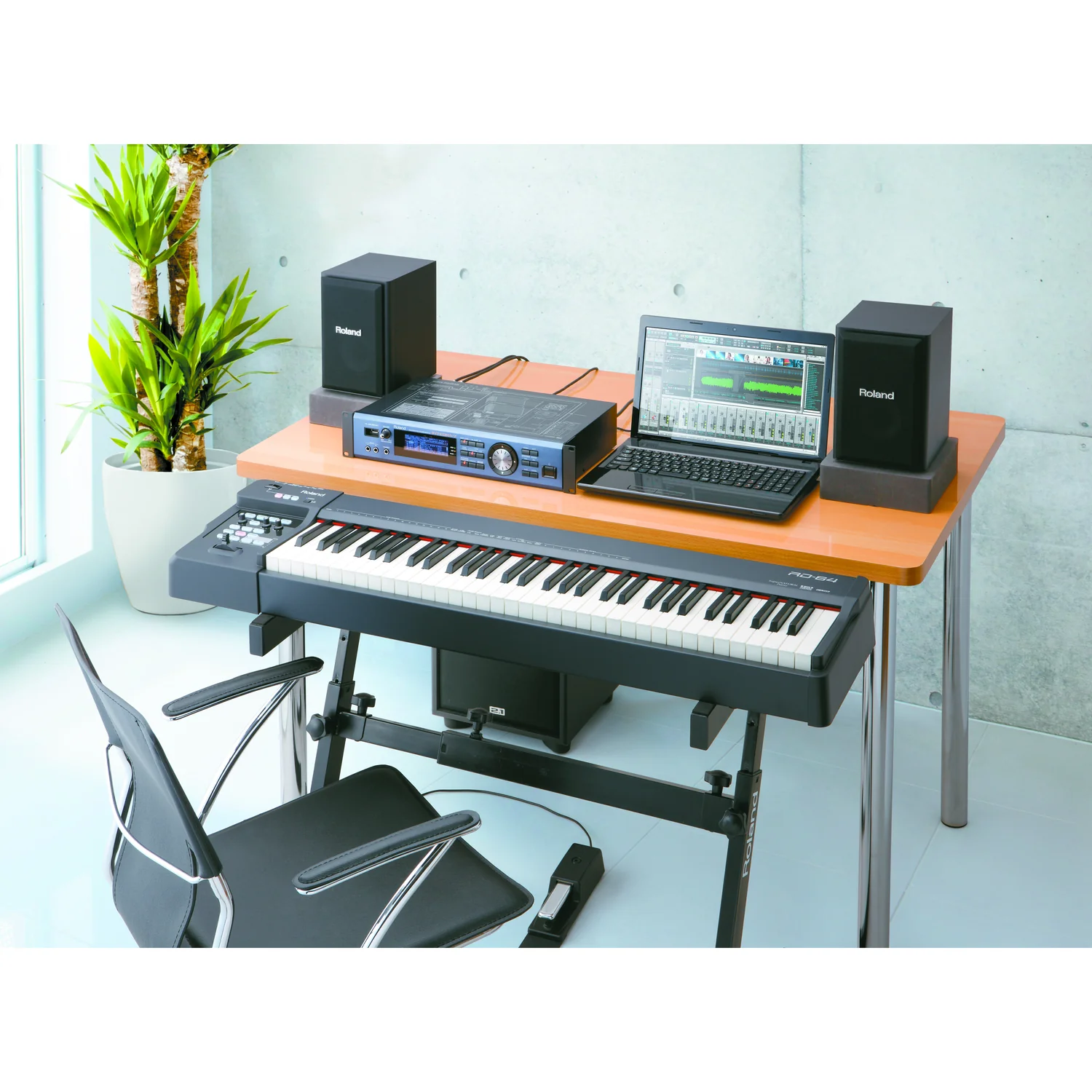Roland RD64 Digital Stage Piano - Image 6