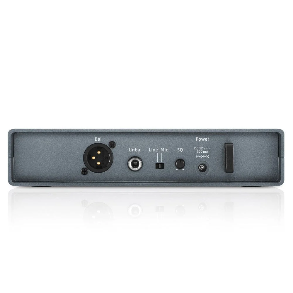 Sennheiser XSW 1-825 Wireless Vocal Microphone System - Image 5