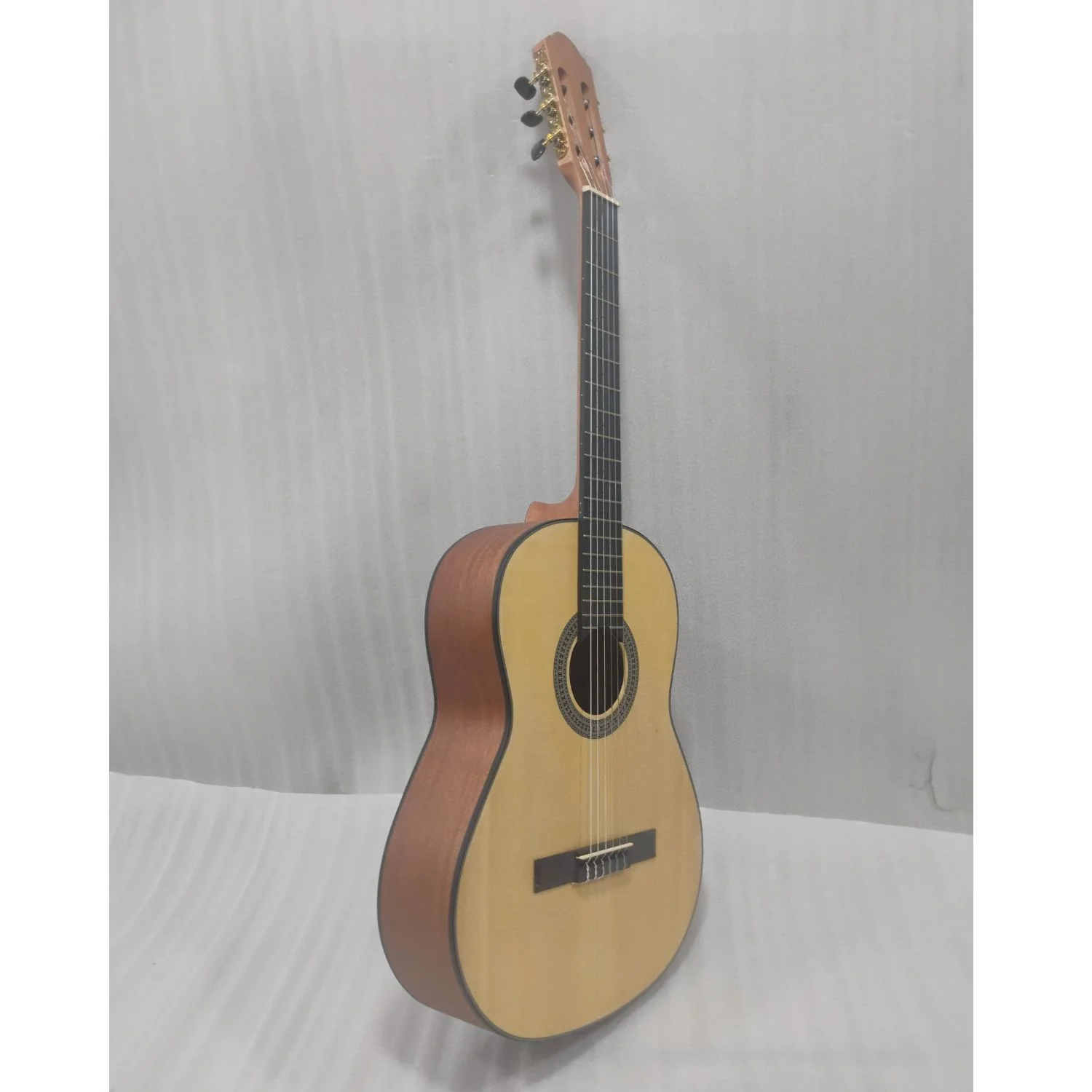 Vault CL-40 4/4 size Premium Solid Spruce-Top Classical Guitar  - Open Box B Stock - Image 4