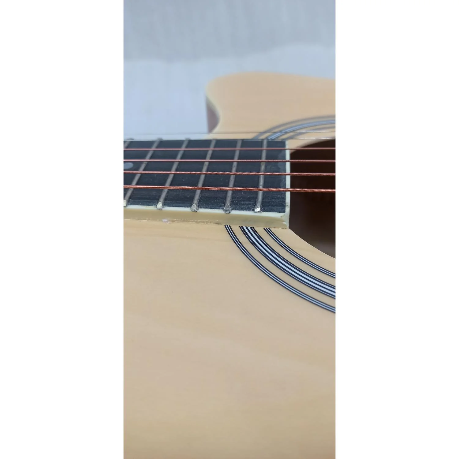 Vault EA20 Guitar Kit with Learn to Play Ebook, Bag, Strings, Straps, Picks, String winder & Polishing Cloth - 40 inch Cutaway Acoustic Guitar - Open Box B Stock - Image 7