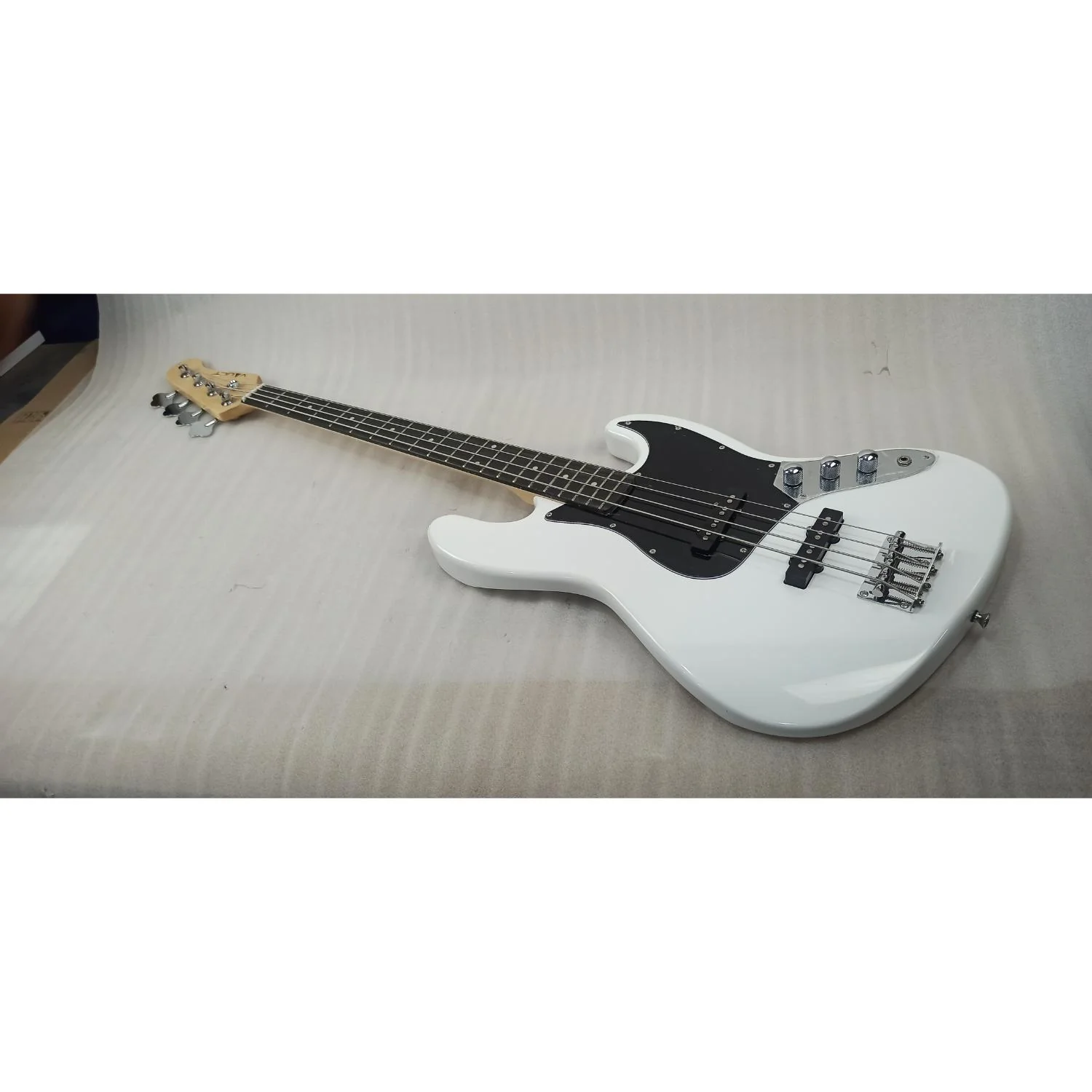 Vault JB4 Jazz Bass 4-String Bass Guitar - Open Box - Image 2