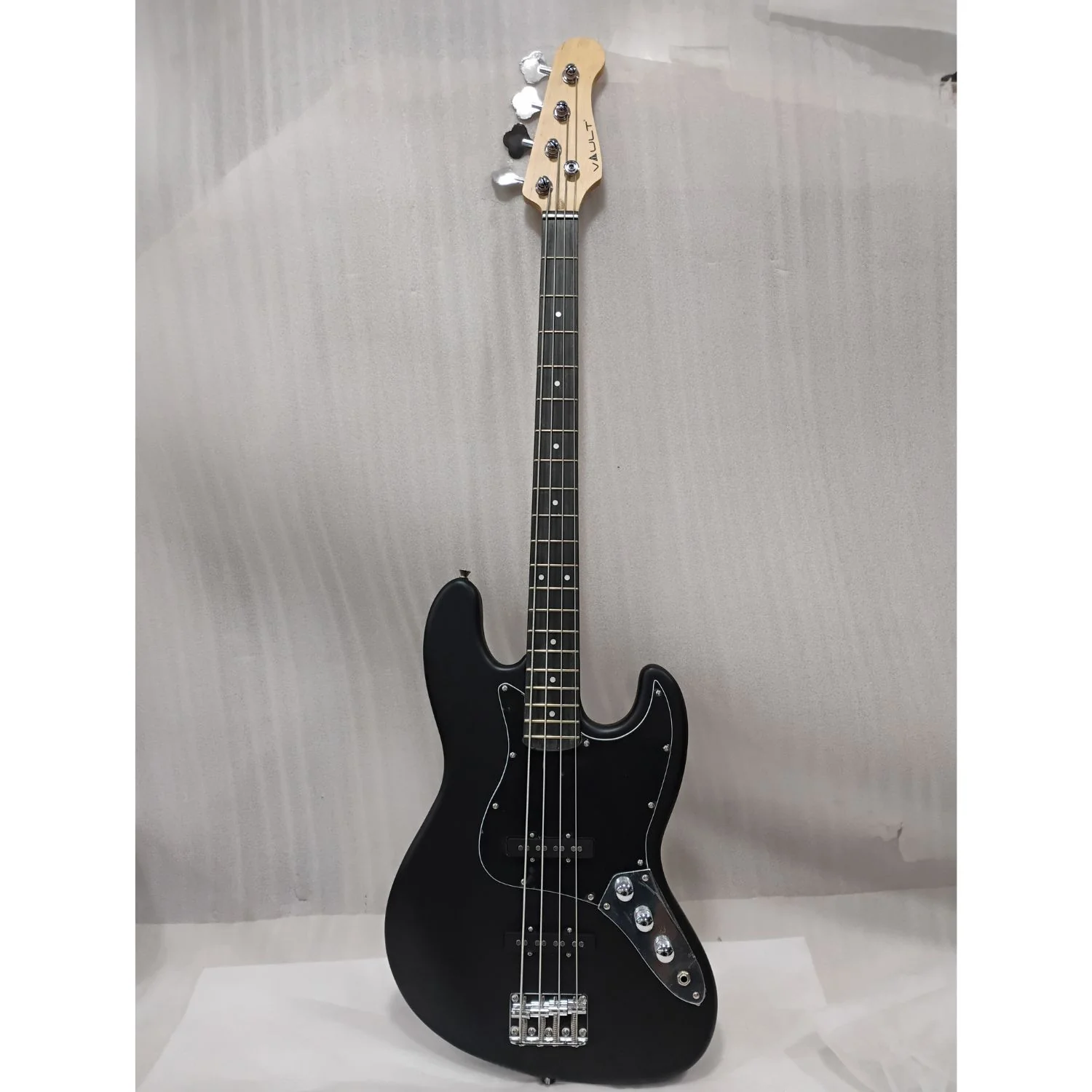 Vault JB4 Jazz Bass 4-String Bass Guitar - Open Box