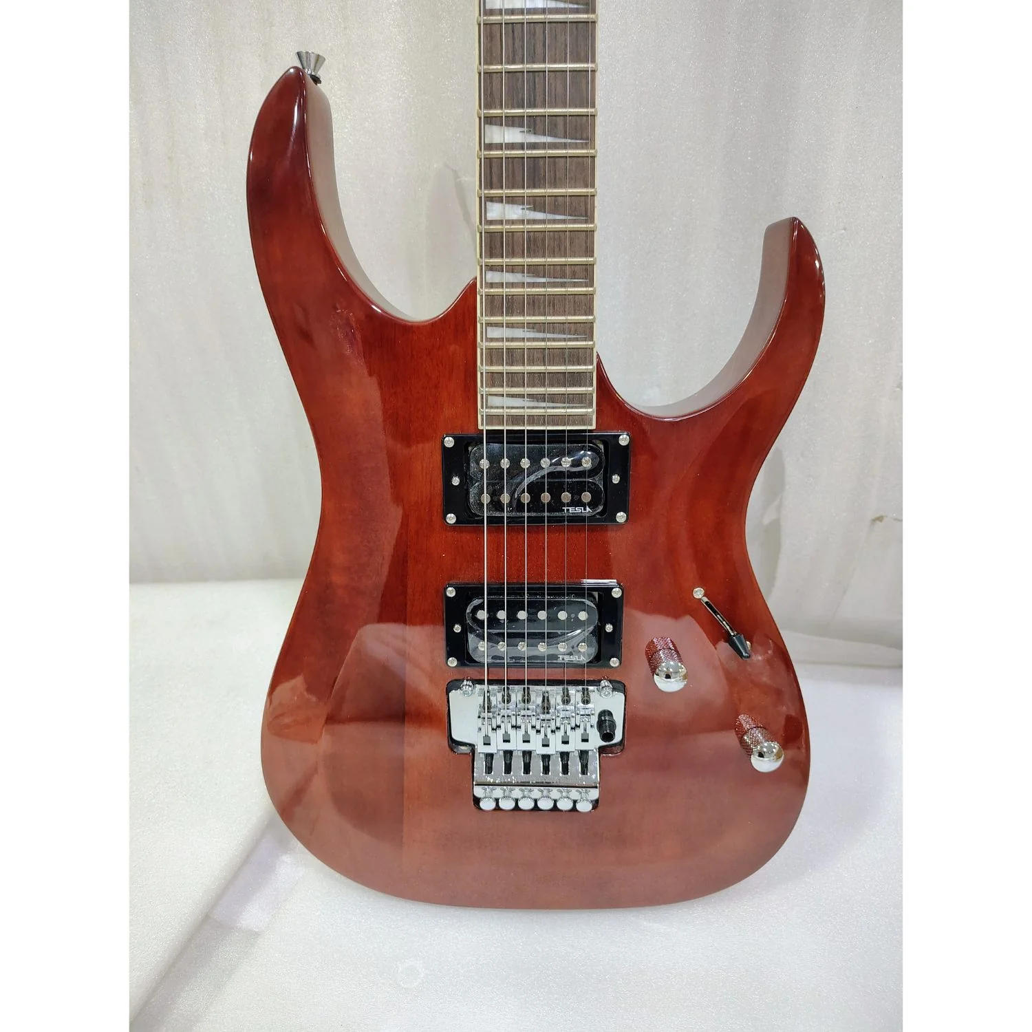 Vault Performer Pro RG 6 String Electric Guitar - High Gloss Solid Mahogany - Open Box - Image 20