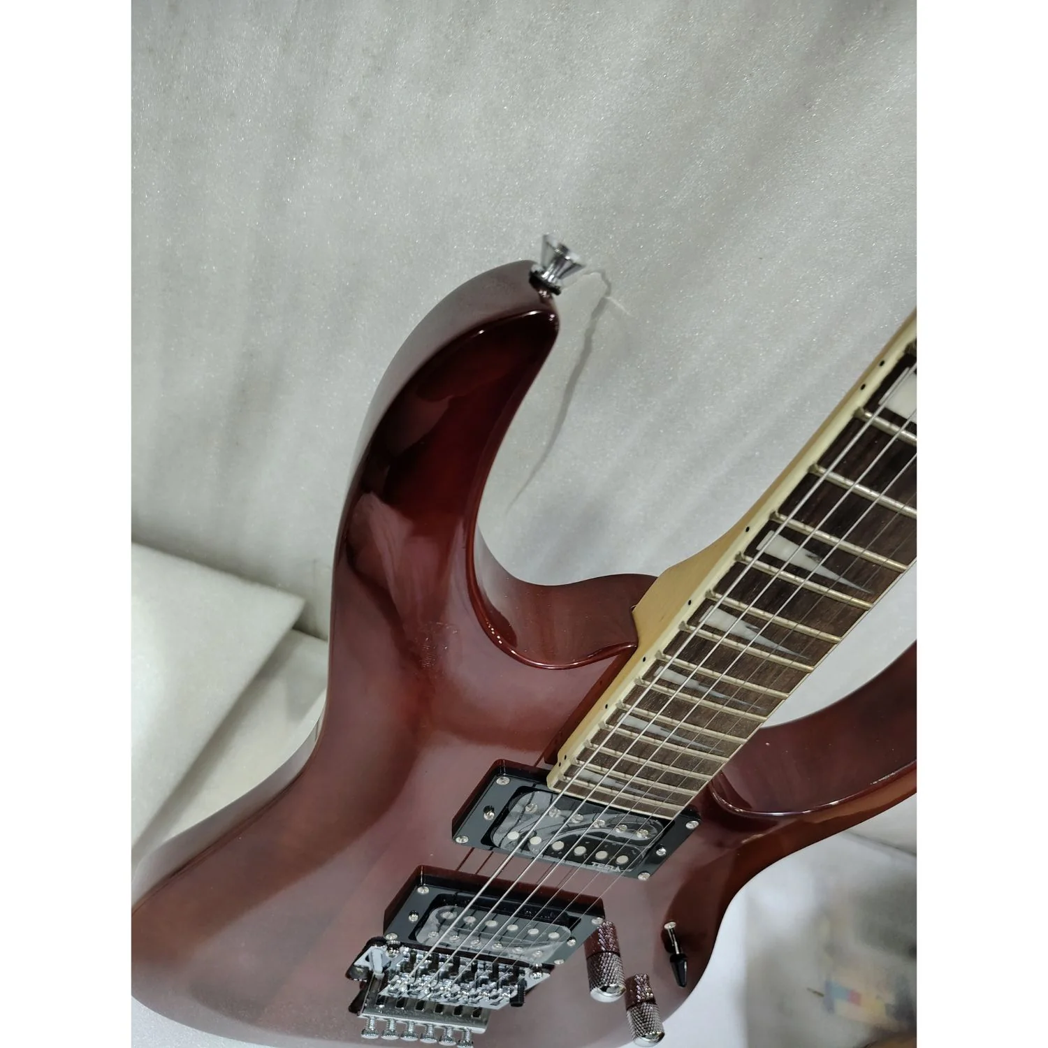 Vault Performer Pro RG 6 String Electric Guitar - High Gloss Solid Mahogany - Open Box - Image 24