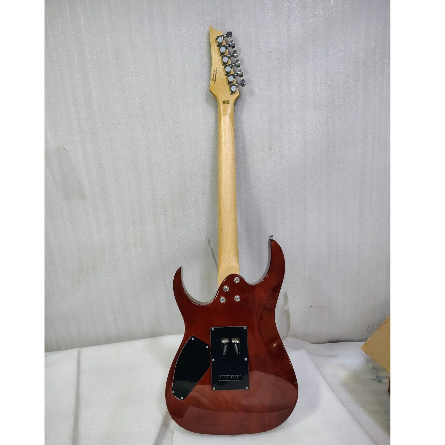 Vault Performer Pro RG 6 String Electric Guitar - High Gloss Solid Mahogany - Open Box - Image 27
