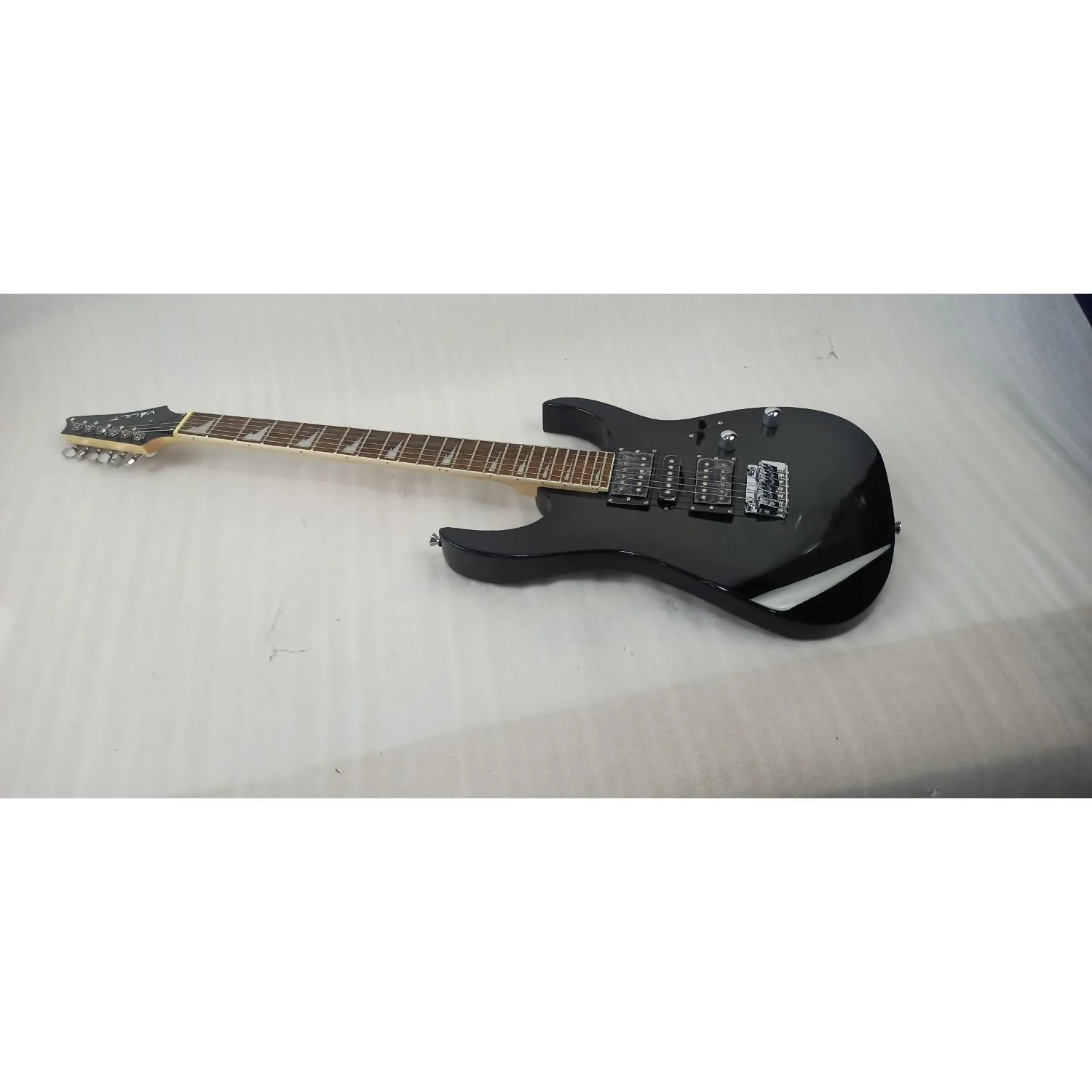 Vault RG1 Soloist Premium Electric Guitar - Open Box - Image 15