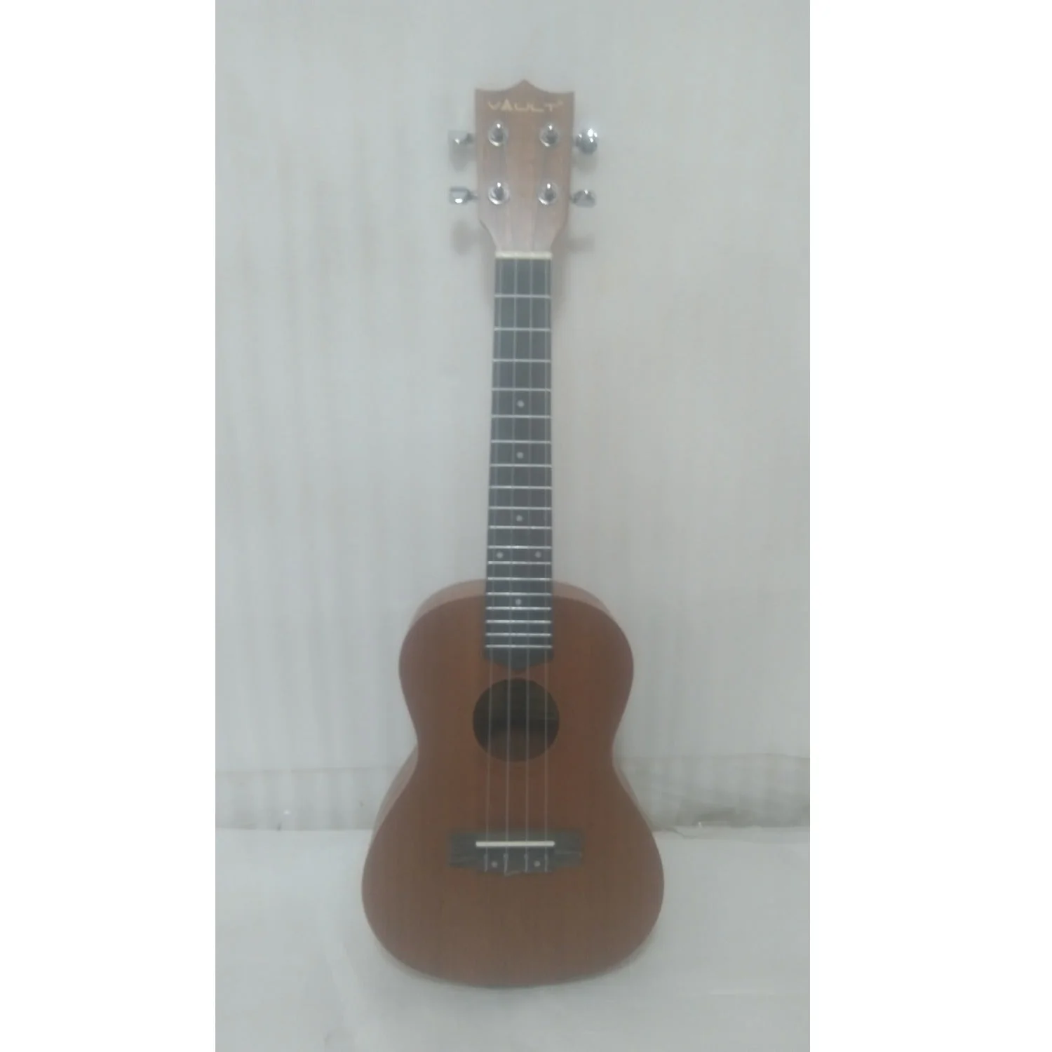 Vault UK-100C Concert Ukulele - Open Box B Stock
